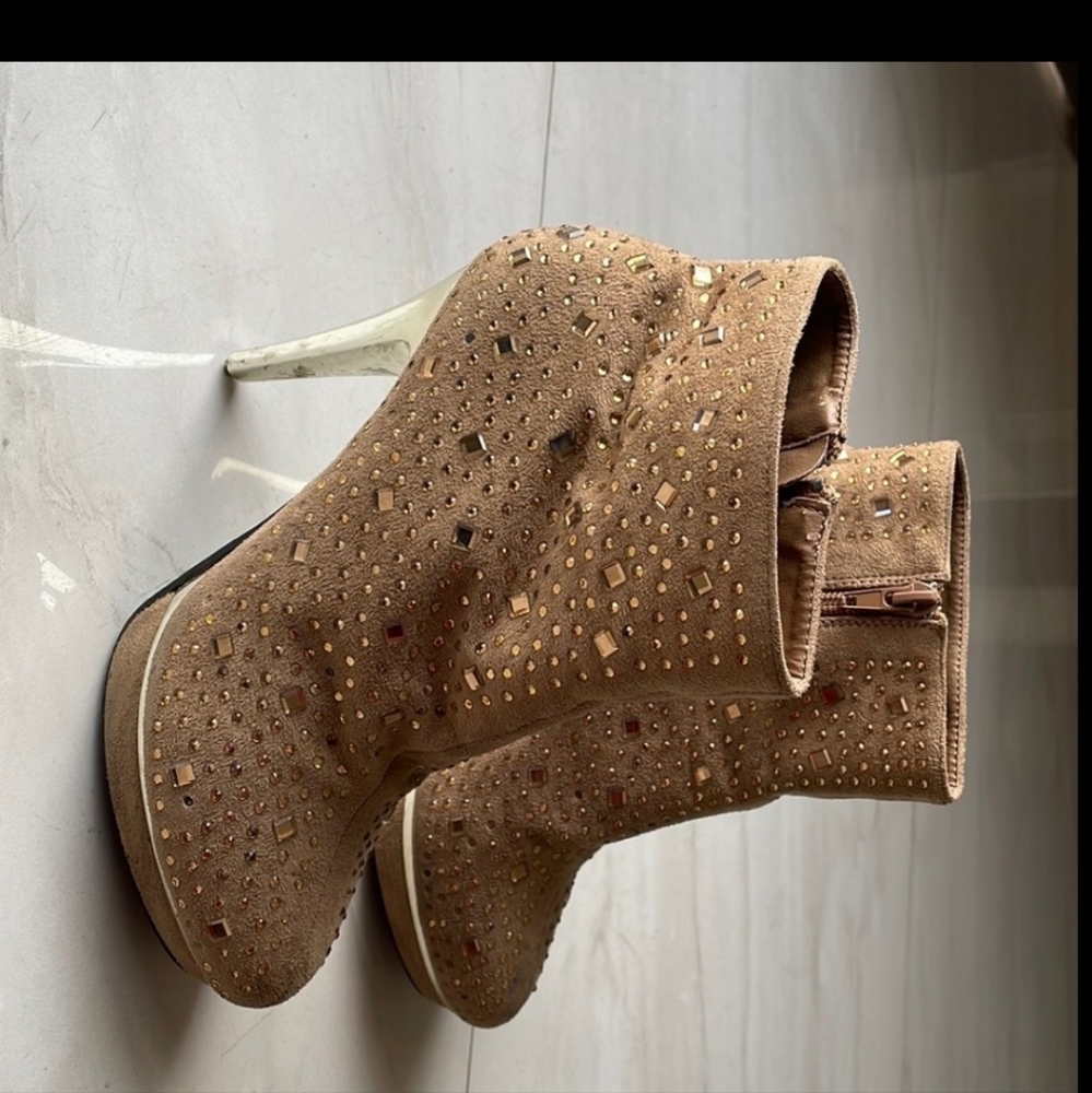 Gorgeous heelz - Picture 1 of 5